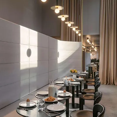 ホテル Okko Gare De L'est 4*