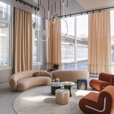 ホテル Okko Gare De L'est 4*