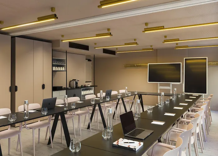 Okko Gare De L'est Parigi