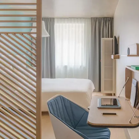Hotel Okko Gare De L'est 4*